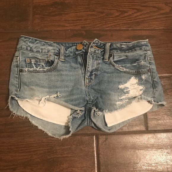 Shorts - Picture 1 of 2